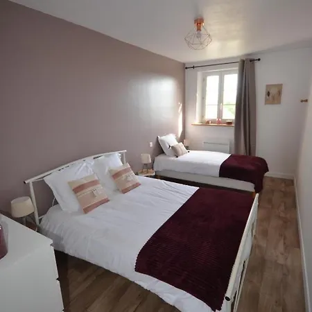 L'escale Du Bocage Piscine Couverte Chauffee 펜션 라플라켈리어