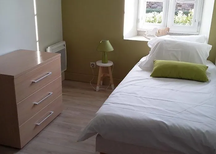 L'escale Du Bocage Piscine Couverte Chauffée Hébergement de vacances *