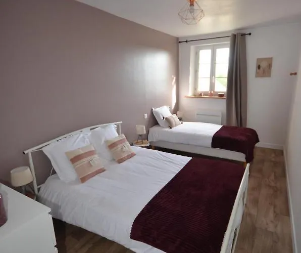 L'escale Du Bocage Piscine Couverte Chauffée Hébergement de vacances La Flocellière