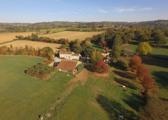 L'escale Du Bocage Piscine Couverte Chauffee 度假居